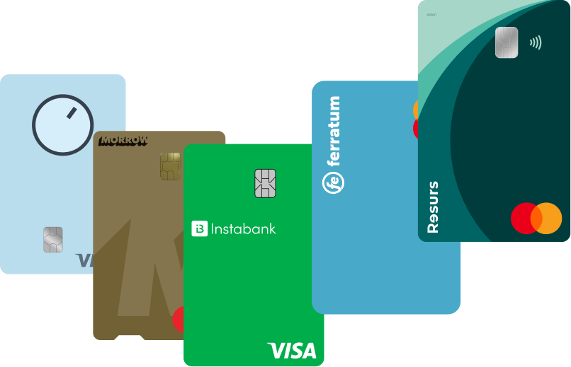 Iloinen mies ja nainen katsovat tablet-tietokonetta